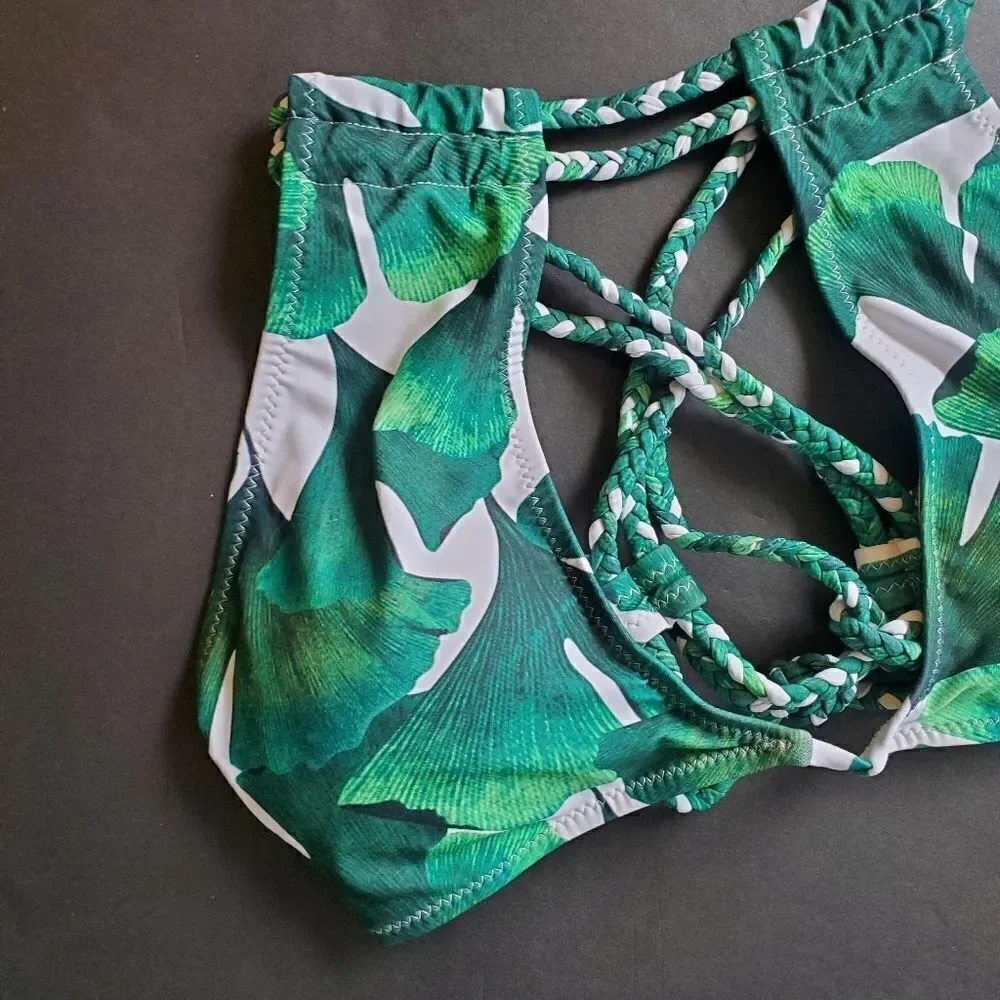 Unbranded leaf halter Swim Top